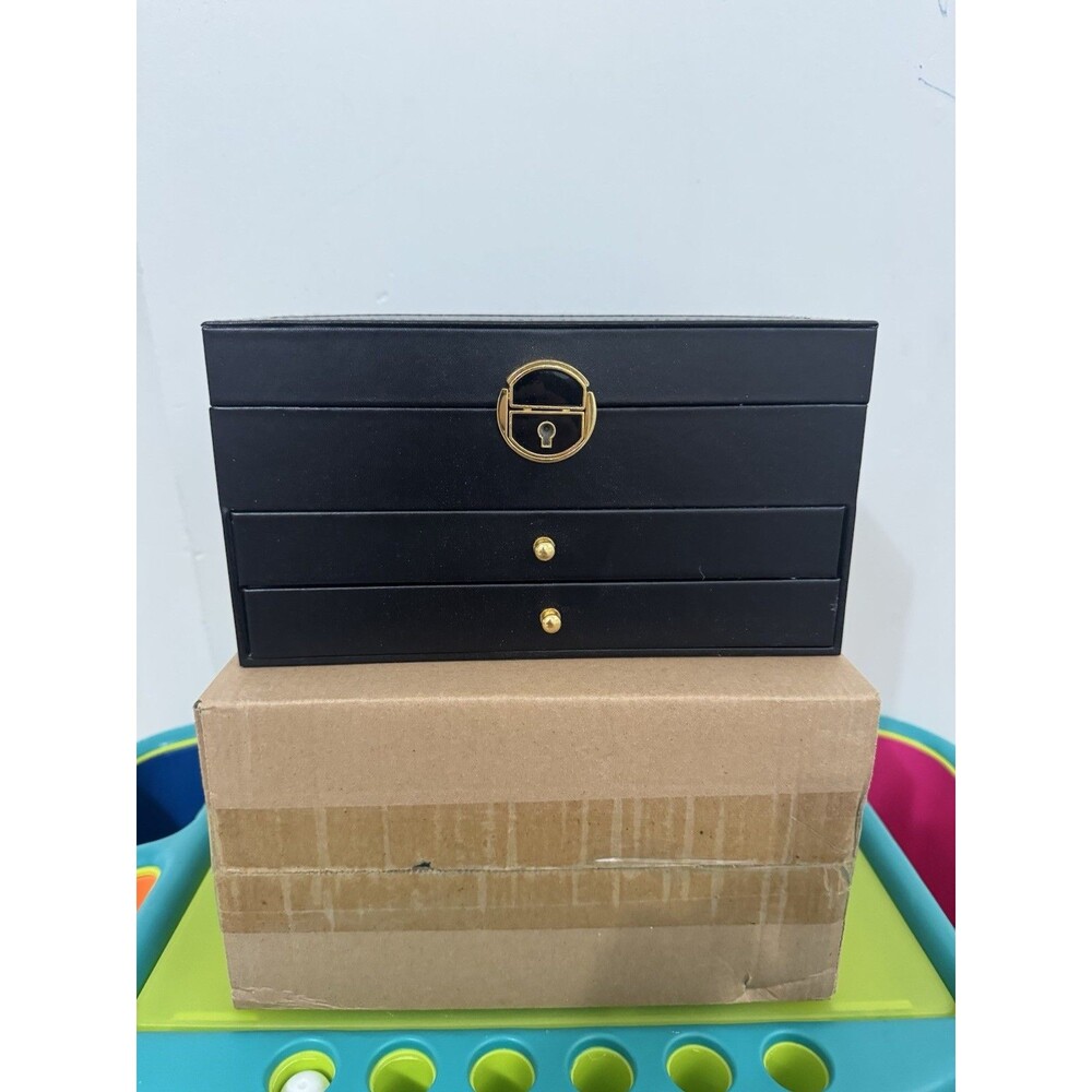 LOCKABLE BLACK FAUX LEATHER JEWELRY BOX WOMEN ORGANIZER W KEY NEVER USED
